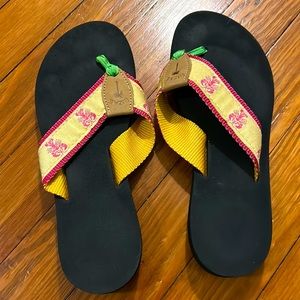 Like new Eliza B flip flops